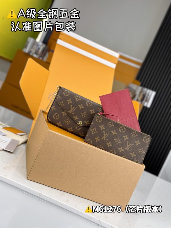 img_0056 POCHETTE FELlClE M81896 M61276 Size 21x12x3 cm