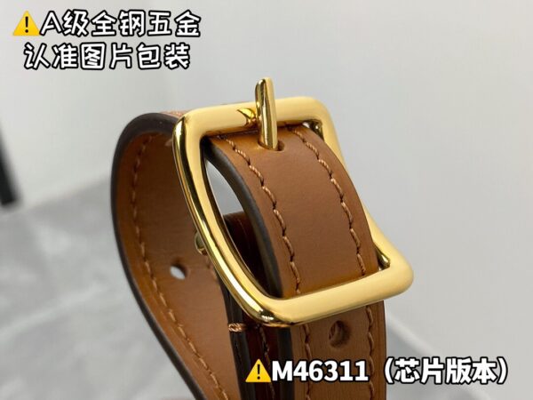 img_0151 M46311 MATEL Size 38x30x10 cm