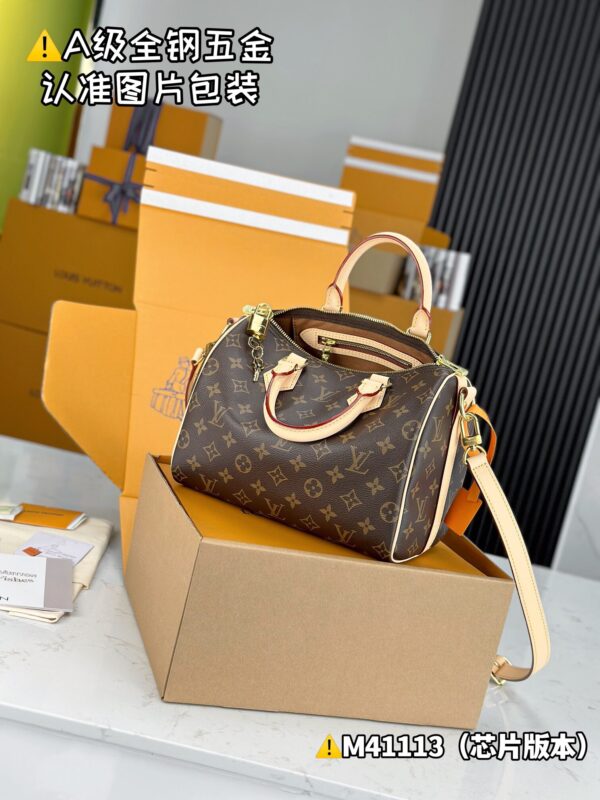 img_0164 SPEEDY 25CM M41113 Size 25x19x15 cm
