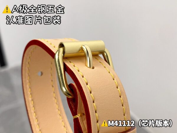 img_0192 SPEEDY 30 M41112 Size 30x21x17 cm