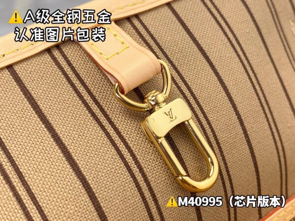 img_0207 NEVRFULL Medium M40995 Size 32x28x14 cm