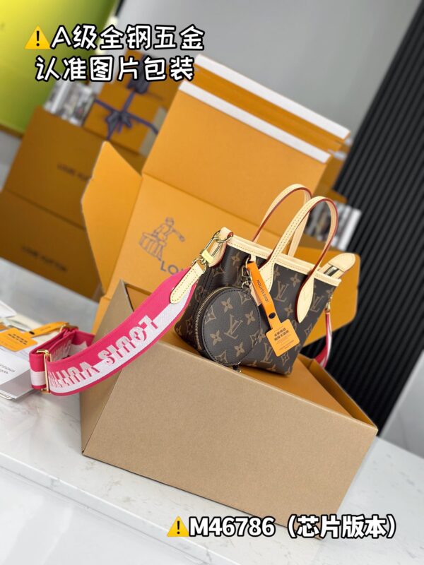img_0488 NEVERFULL BB M46786 Size 24x14x9 cm