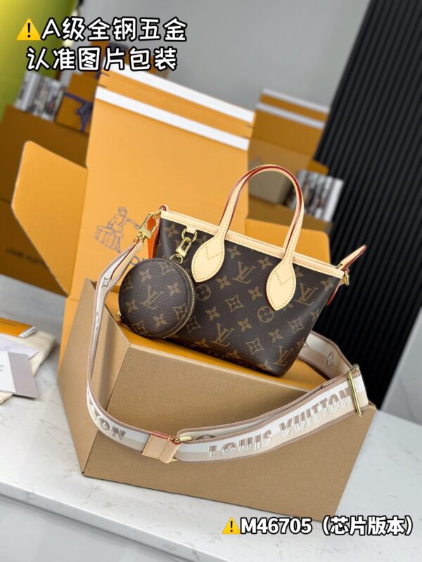 img_0501 NEVERFULL BB M46705 Size 24x14x9 cm