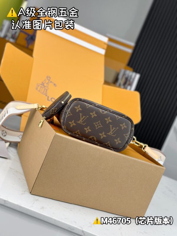 img_0504 NEVERFULL BB M46705 Size 24x14x9 cm