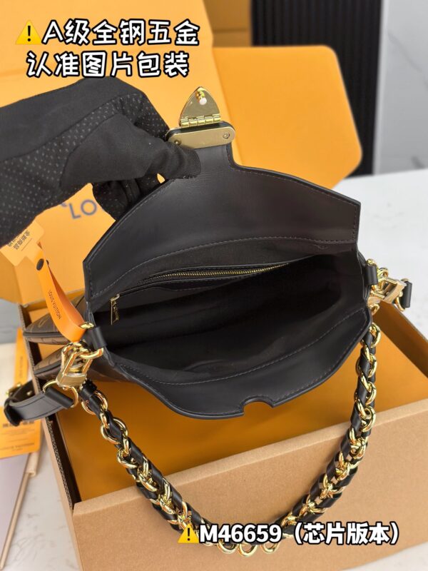img_0544 LV TWINNY M46659 Size 29x19x9 cm