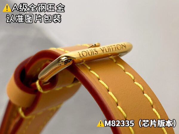 MINI BUMBAG M82335 Size 17x12x9.5 cm