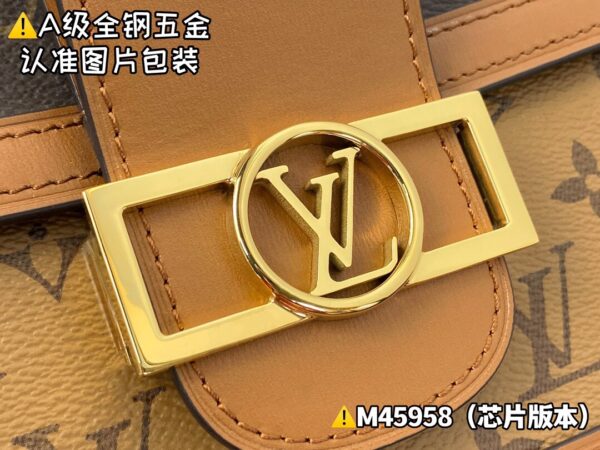 img_0763 DAUPHlNE Medium M45958 New Size 25x17x10.5 cm