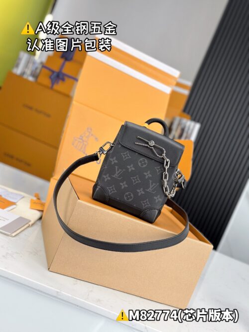 NANO STEAMER M82774 Size 15x18x7 cm