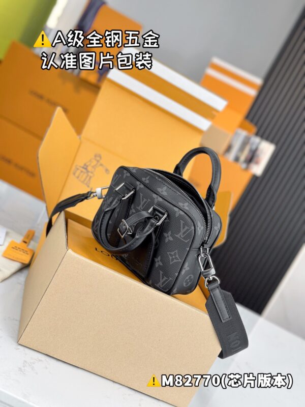 img_0886 NANO PORTE DOCUMENTS VOYAGE M82770 Size 20x13x5.5 cm