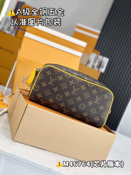 DOPP KIT M46764 Size 28x15x16.5 cm