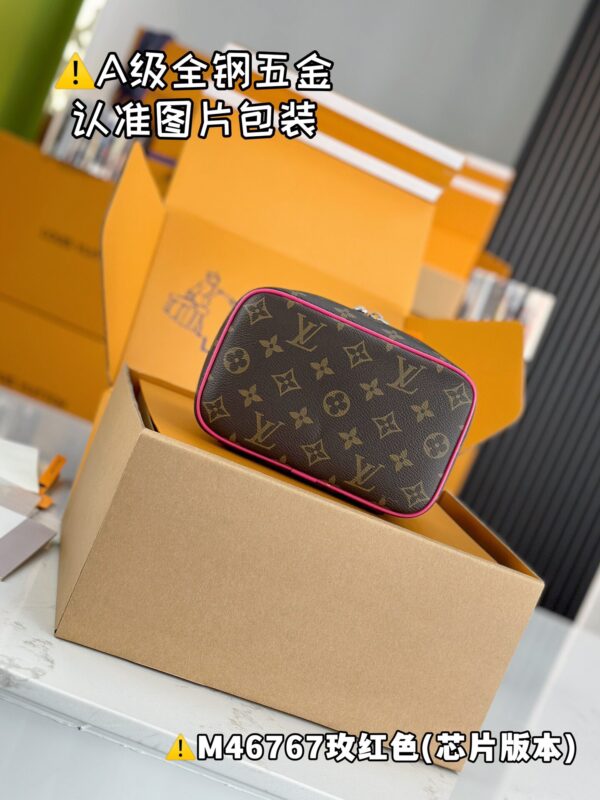 img_1164 NICE M46767 Size 20x13.5x12 cm