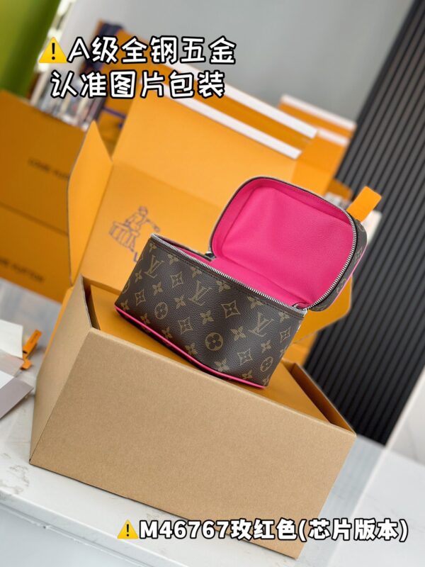 img_1167 NICE M46767 Size 20x13.5x12 cm