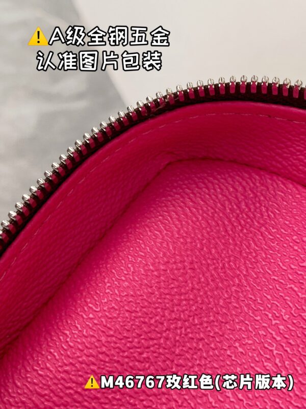 img_1176 NICE M46767 Size 20x13.5x12 cm