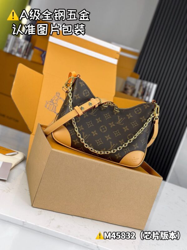 img_1383 BOULOGNE M45832 Size 29x16x9.5 cm