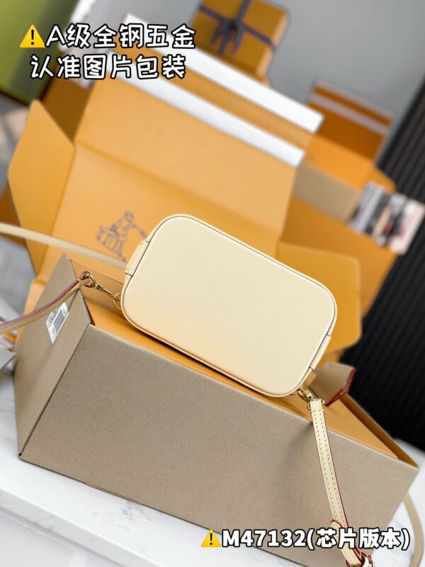 img_1455 ALMA Backpack M47132 Size 15 x 20 x 10 cm