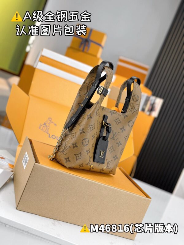 img_1508 ATLANTIS BB M46816 Size 17 x 17 x 7 cm