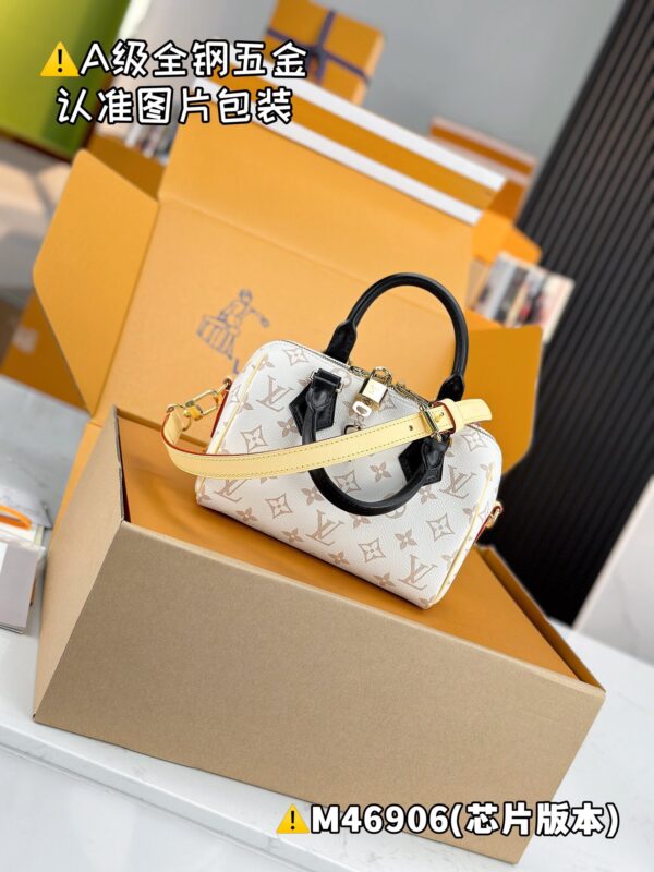 img_1582 SPEEDY BANDOULIÈRE 20 M46906 Size 20 x 15 x 12.5 cm