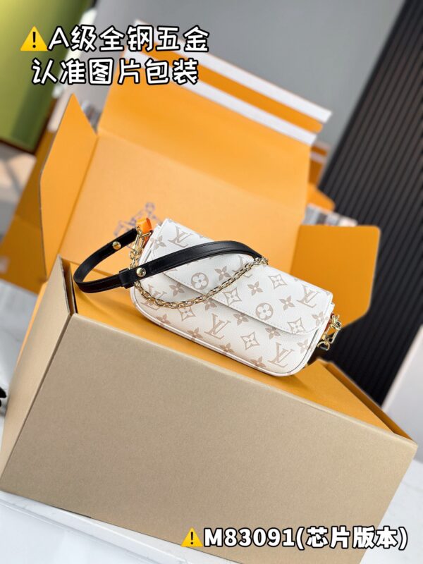 img_1596 WALLET ON CHAIN IVY M83091 Size 23.5 x 12 x 4.3 cm