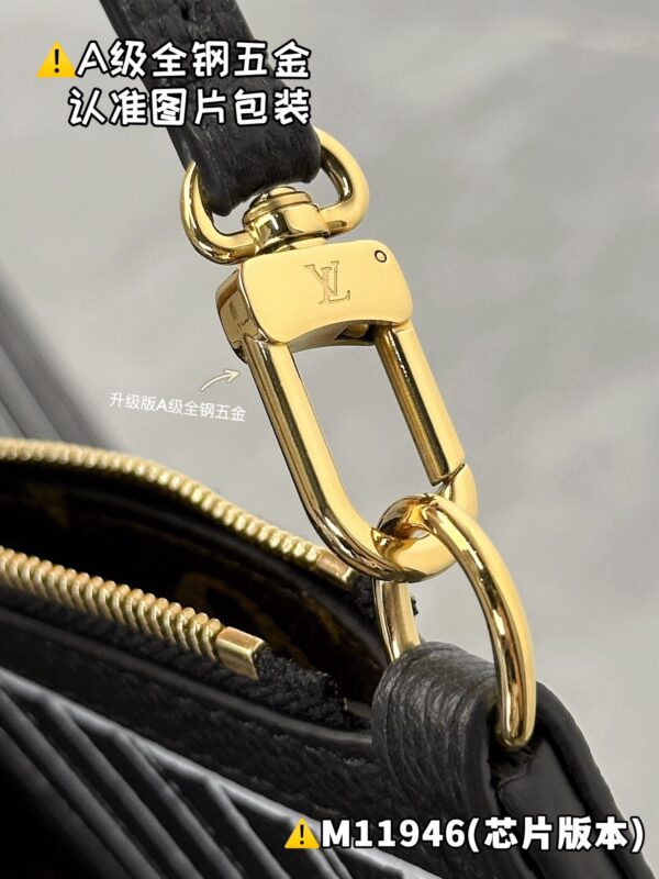 img_1898 NEVERFULL INSIDE OUT Medium M11946 Size 28 x 14 x 31 cm
