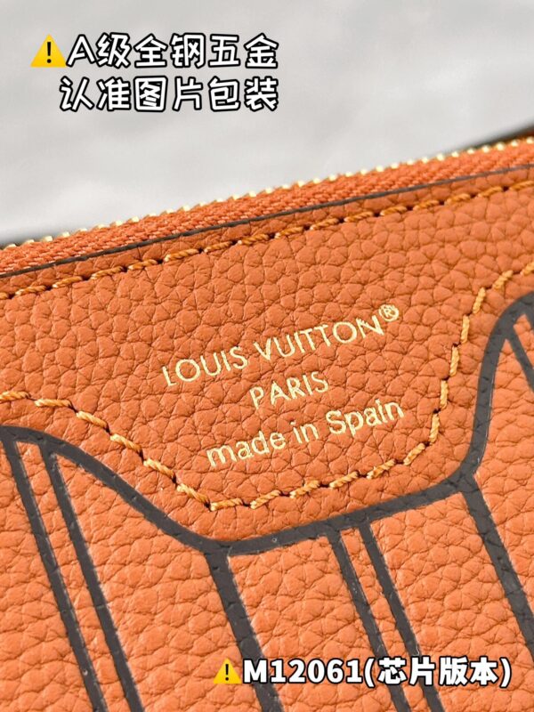 img_1934 NEVERFULL INSIDE OUT Medium M12061 Size 28 x 14 x 31 cm