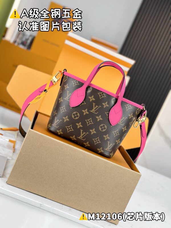 img_1940 NEVERFULL BANDOULIÈRE INSIDE OUT BB M12106 Size 16.5 x 11 x 26.5 cm