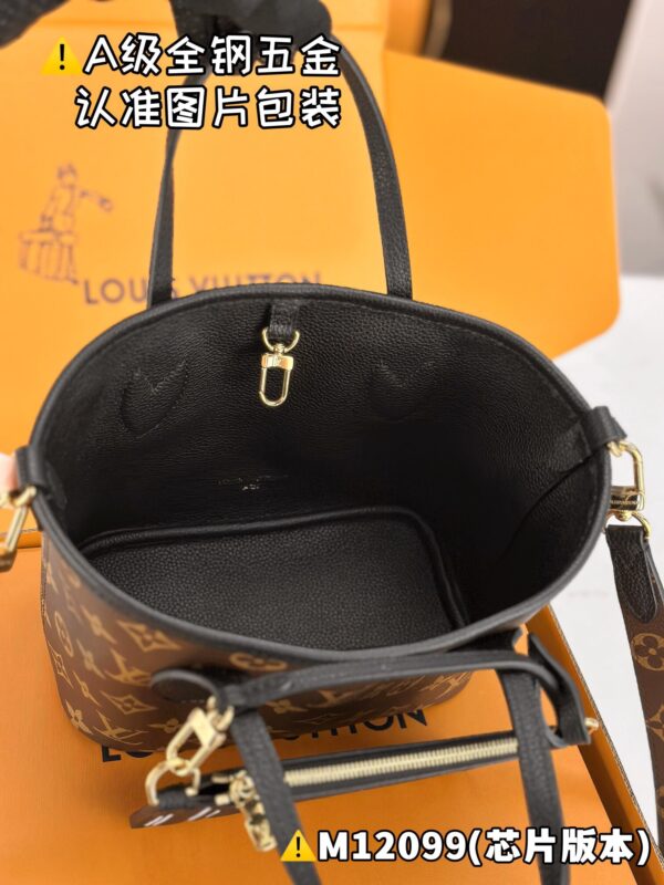 NEVERFULL BANDOULIÈRE INSIDE OUT BB M12099 Size 16.5 x 11 x 26.5 cm