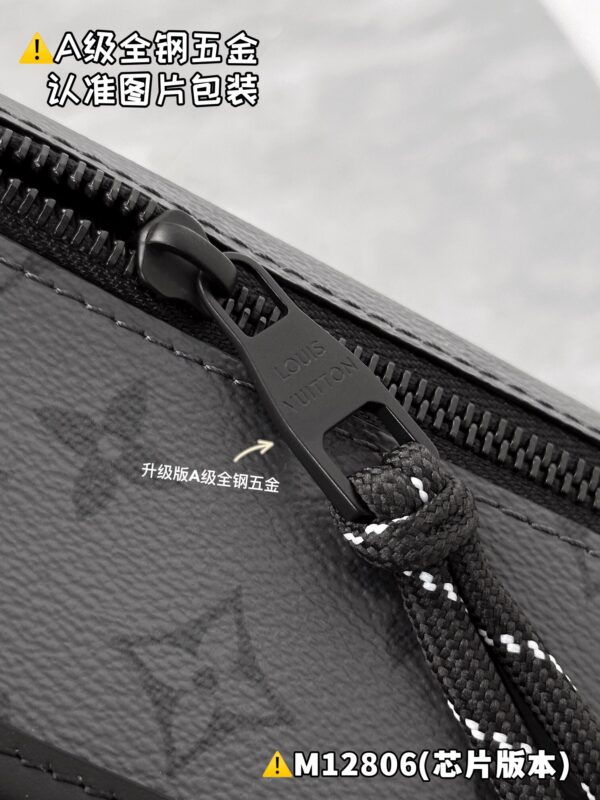 img_1988 PULSE Mini M12806 Size 16 x 5 x 22.5 cm