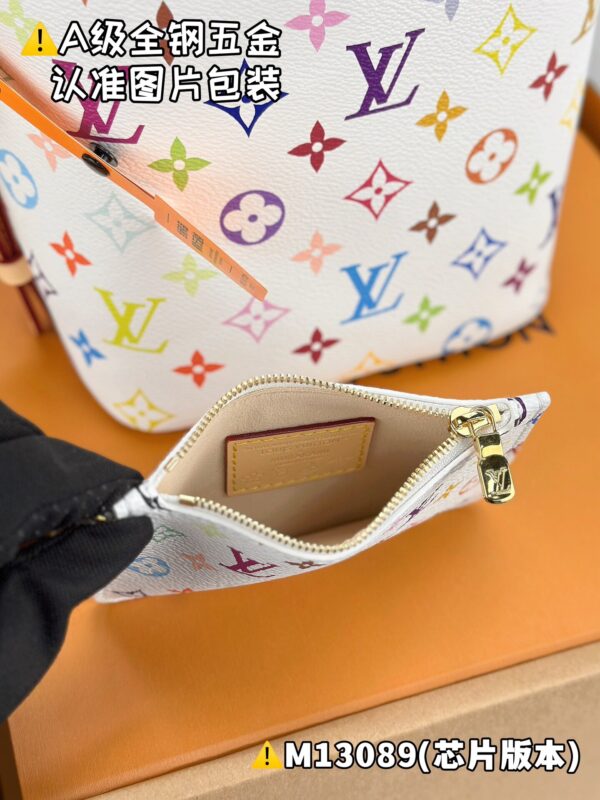 img_2330 LV x TM ALL IN BB M13089 Size 18 x 12 x 16 cm
