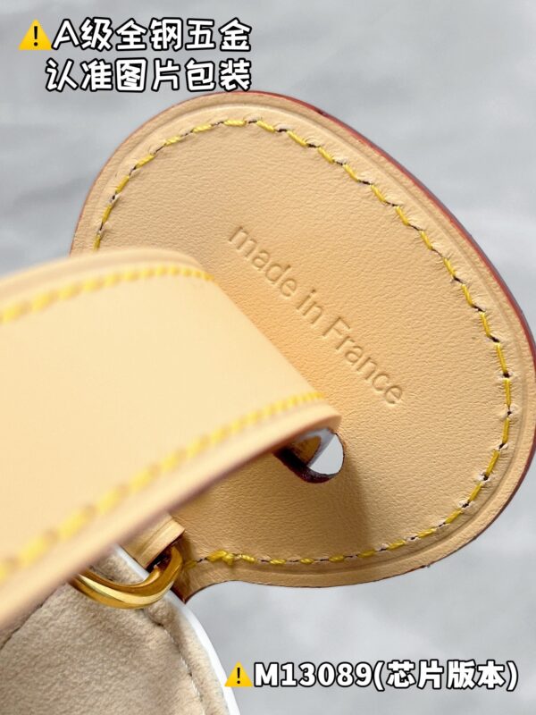 img_2333 LV x TM ALL IN BB M13089 Size 18 x 12 x 16 cm