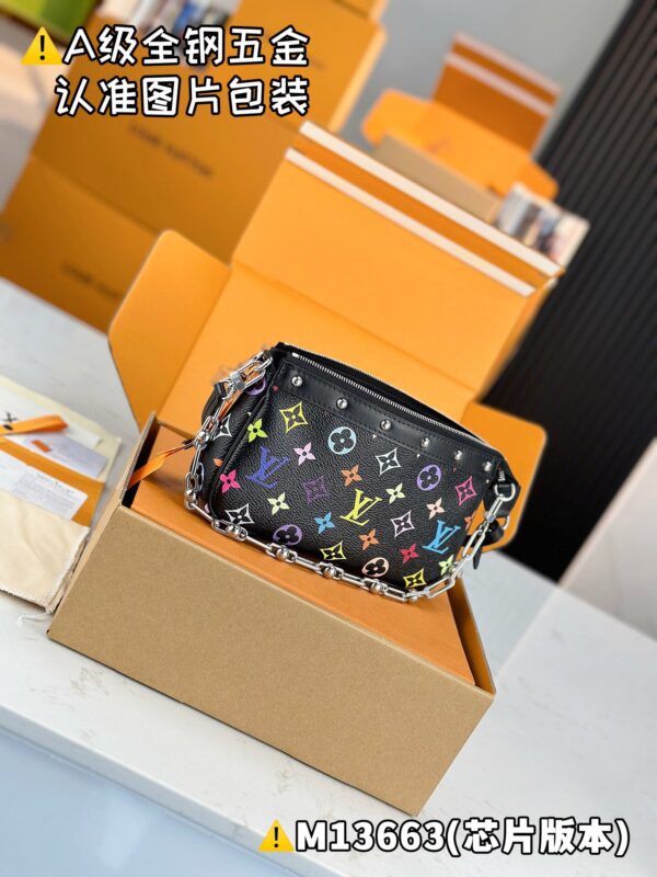img_2381 LV x TM POCHETTE ACCESSOIRES M13663 Size 13 x 4 x 22 cm