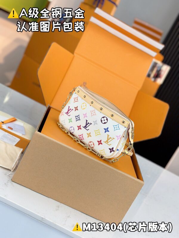 img_2399 LV x TM POCHETTE ACCESSOIRES M13404 Size 13 x 4 x 22 cm