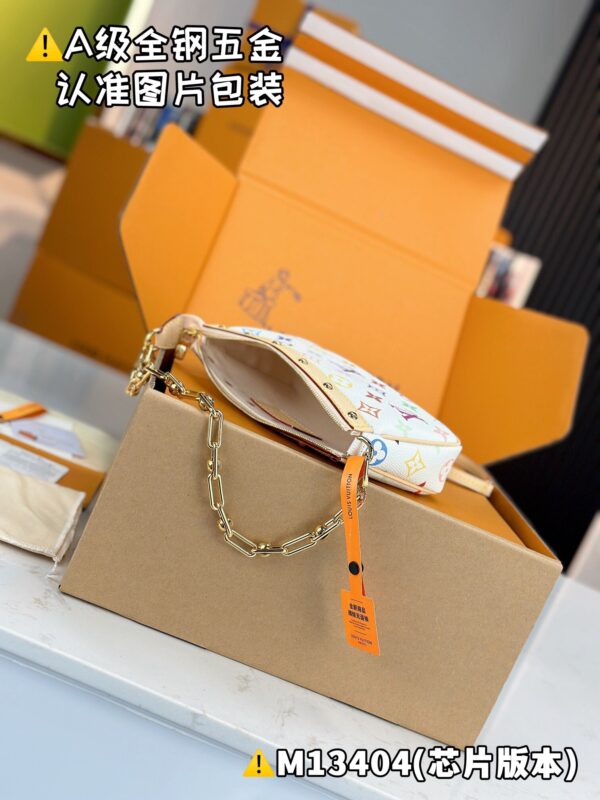 img_2401 LV x TM POCHETTE ACCESSOIRES M13404 Size 13 x 4 x 22 cm