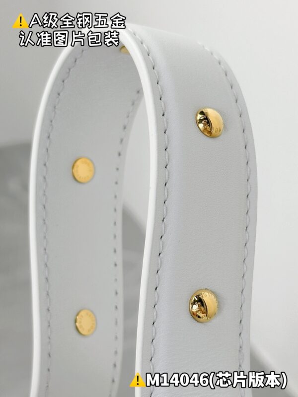 LV x TM SIDE TRUNK M14046 Size 16 x 8.5 x 23.5 cm