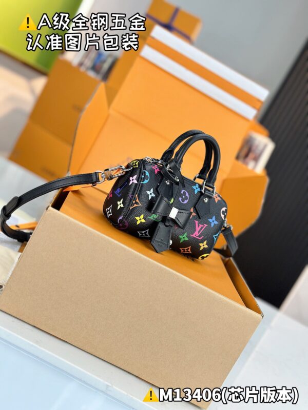 img_2506 LV x TM NANO SPEEDY M13406 Size 10 x 7.5 x 16 cm