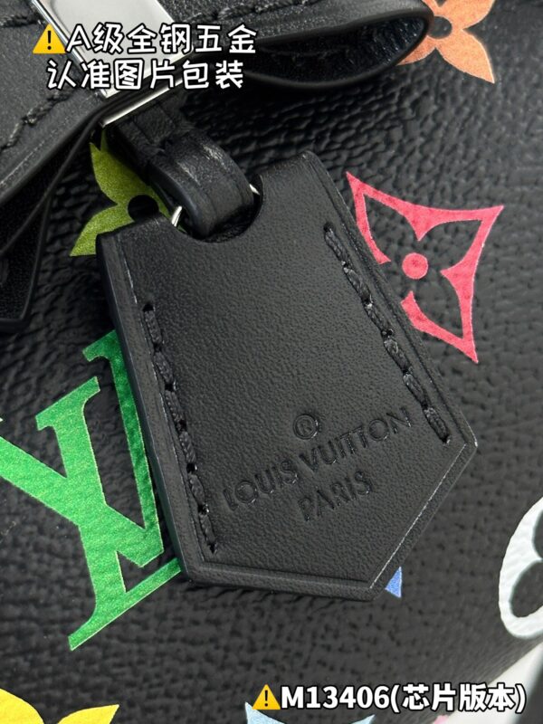 img_2515 LV x TM NANO SPEEDY M13406 Size 10 x 7.5 x 16 cm