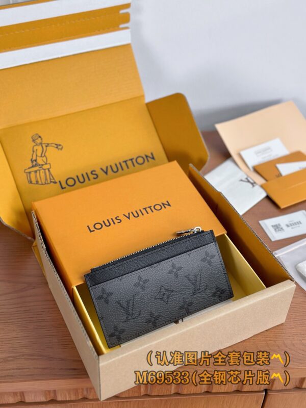 img_4926 God Factory M69533 Size 8.0×14.5×1.0cm