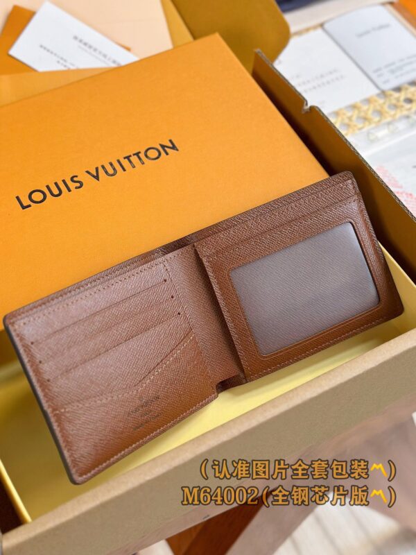 God Factory LV Wallet M64002 Monogram Size 11.0 x 8.5 x 1.0 cm
