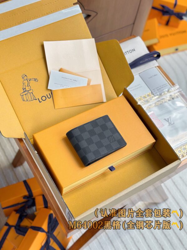 God Factory LV Wallet M64002 SLENDER ID Size 11.0 x 8.5 x 1.0 cm