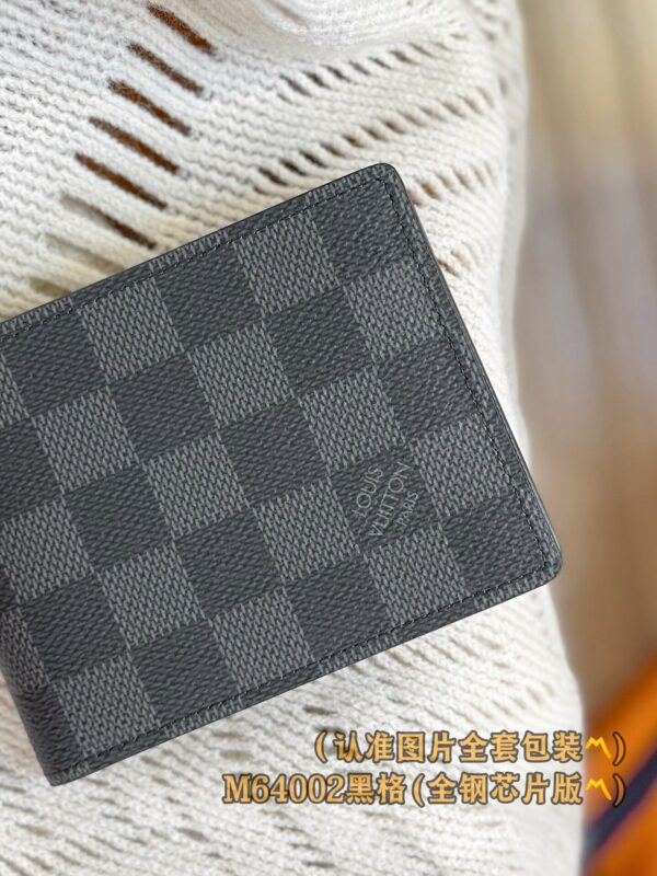 God Factory LV Wallet M64002 SLENDER ID Size 11.0 x 8.5 x 1.0 cm