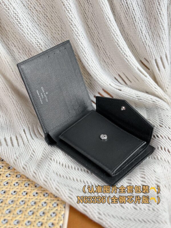 God Factory LV Wallet N63336 Size 11 x 9 x 2 cm