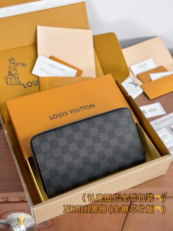 God Factory LV Wallet N60111 Size 21 x 12 x 2 cm
