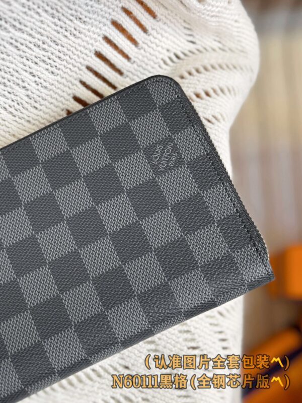 God Factory LV Wallet N60111 Size 21 x 12 x 2 cm