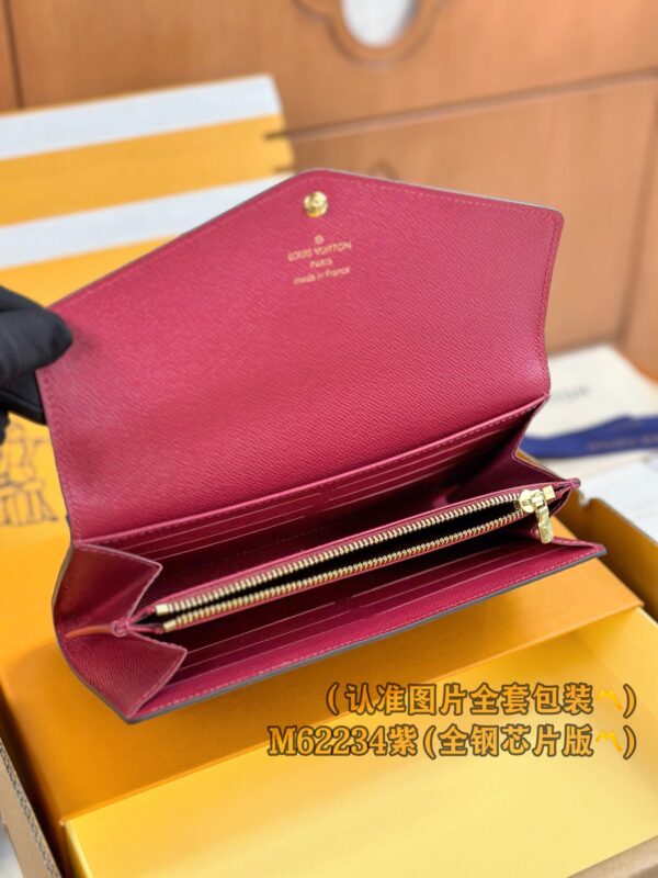God Factory LV Wallet M62234 Size 19 x 10.5 x 2.5 cm