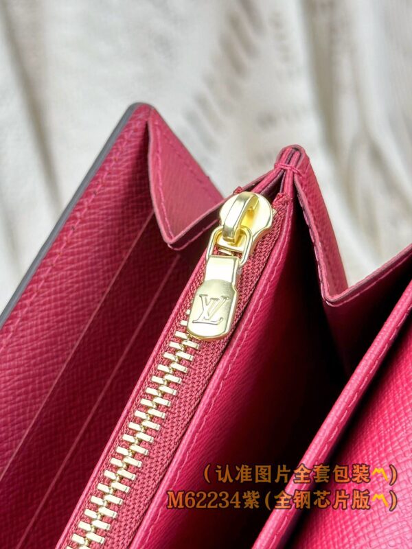 God Factory LV Wallet M62234 Size 19 x 10.5 x 2.5 cm