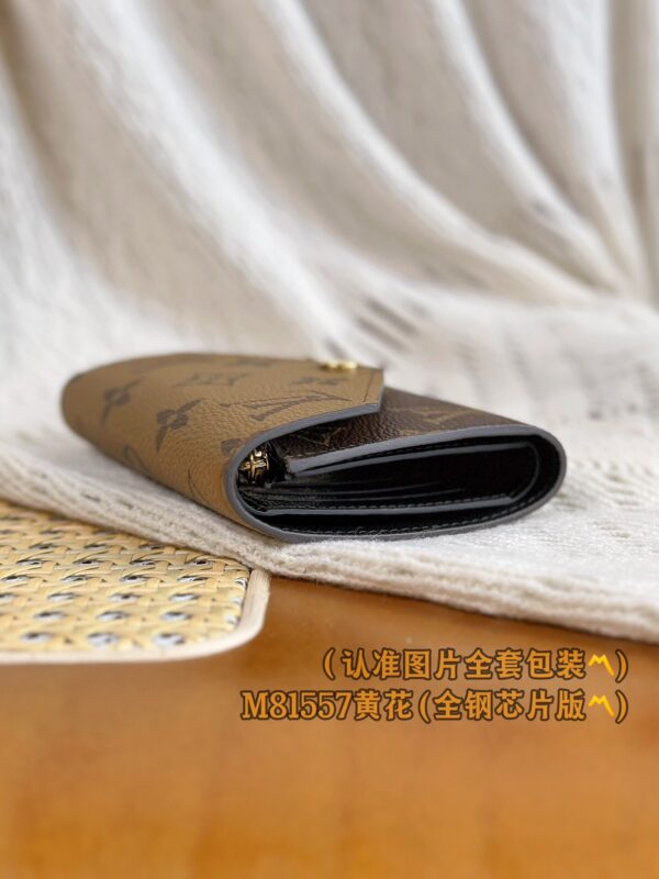img_5376 God Factory LV Wallet M81557 Size 12 x 9.5 x 2.5 cm