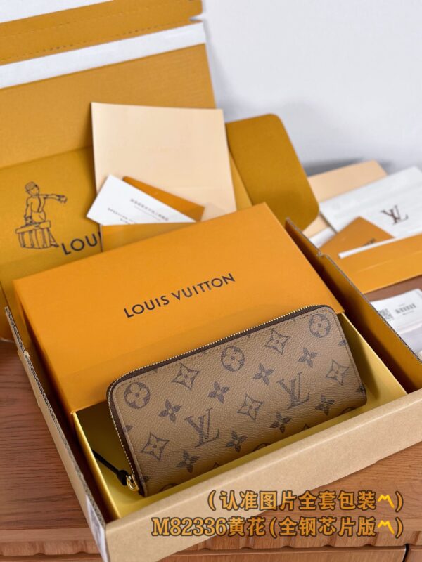 God Factory LV Wallet M82336 Size 19.5 x 9 x 1.5 cm