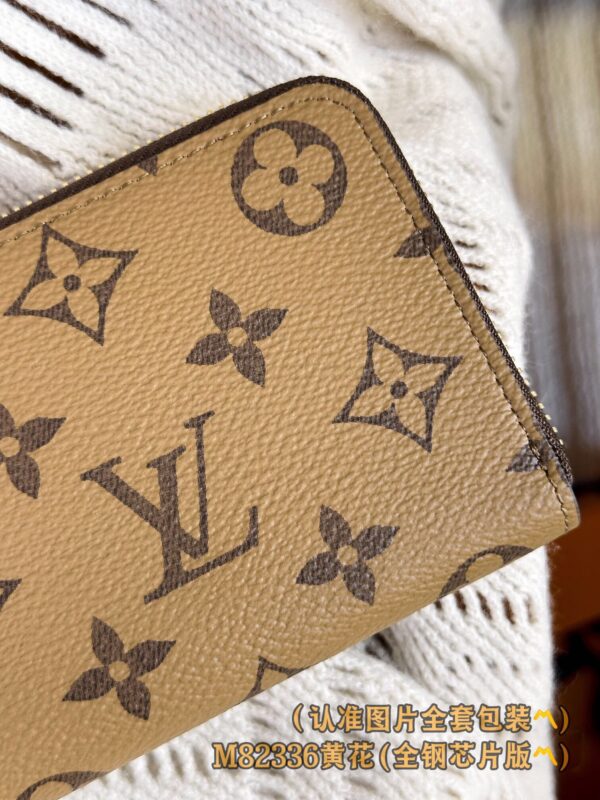 God Factory LV Wallet M82336 Size 19.5 x 9 x 1.5 cm