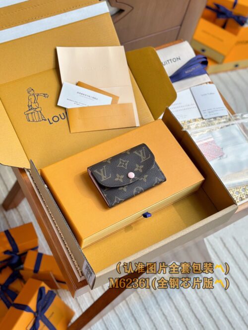 God Factory LV Wallet M62361 Size 11 x 8 x 2.5 cm