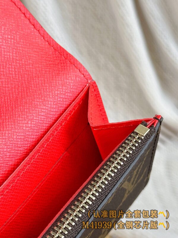 God Factory LV Wallet M41939 Rose & Steel Buckle Size 11 x 8 x 2.5 cm