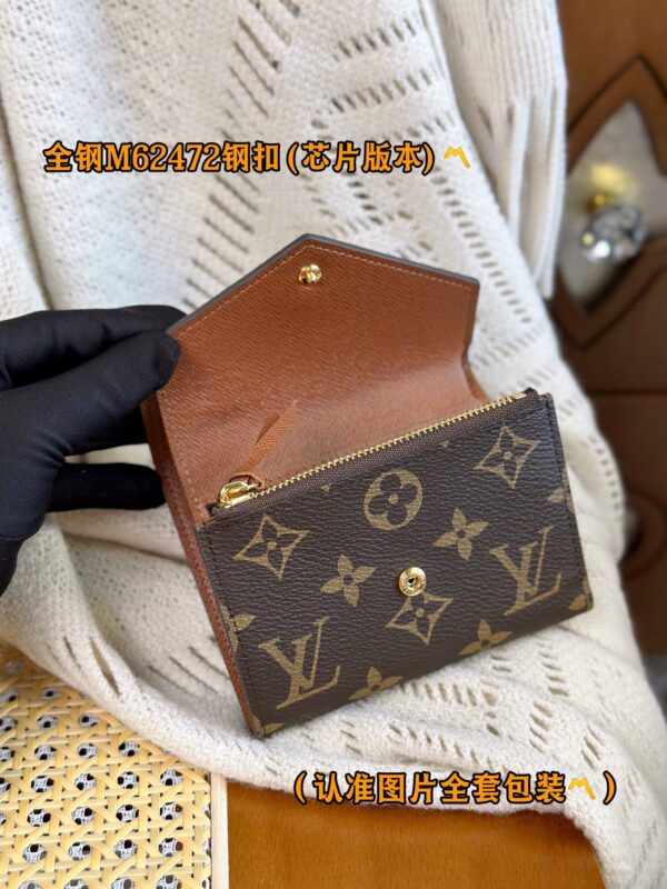 God Factory LV Wallet M62472 Gold Buckle Size 12 x 9.5 x 2.5 cm